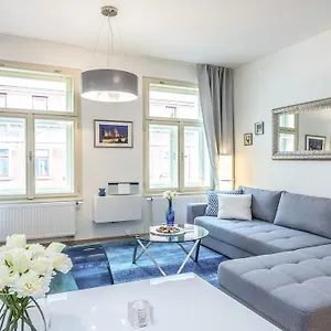 https://baranova-apartments.praguehotelsweb.com