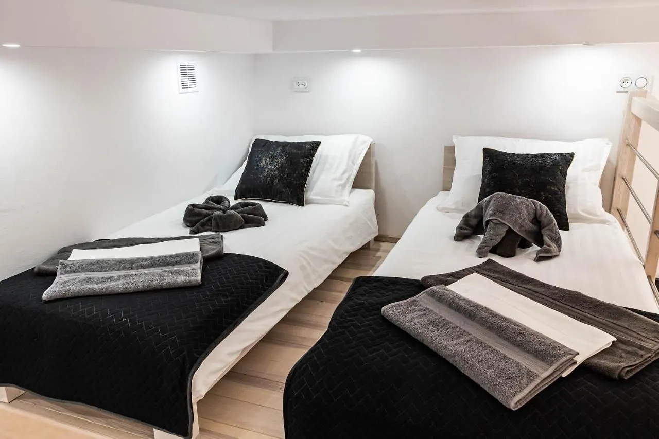 Old Cracow Apartment Krakow Poland